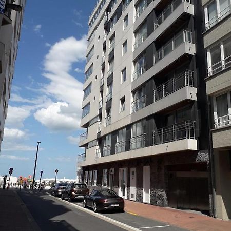 Appartement Met Zicht Op Zee นอคเคอ-เฮสท์ ภายนอก รูปภาพ
